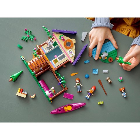 Конструктор LEGO FRIENDS Лісовий будиночок 41679 Прев'ю 13